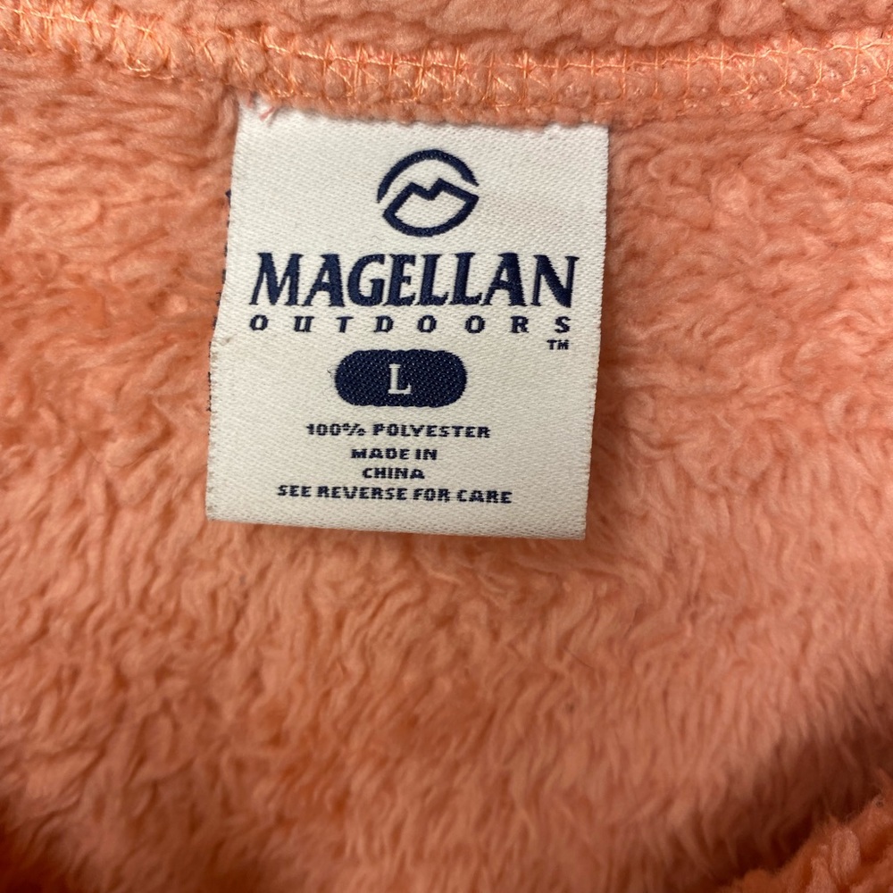 Magellan Women’s Large Fleece Jacket - Picture 2 of 4